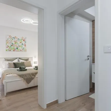 Norah With Private Parking * 普拉